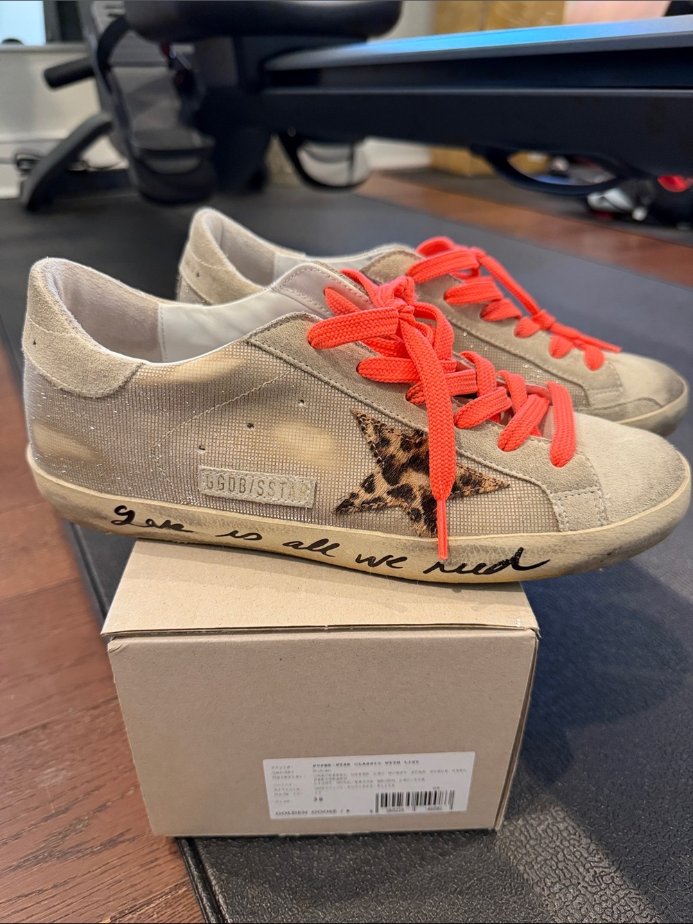 Golden Goose Super Star Classic Leopard Star light gold/ beige ice Sneaker